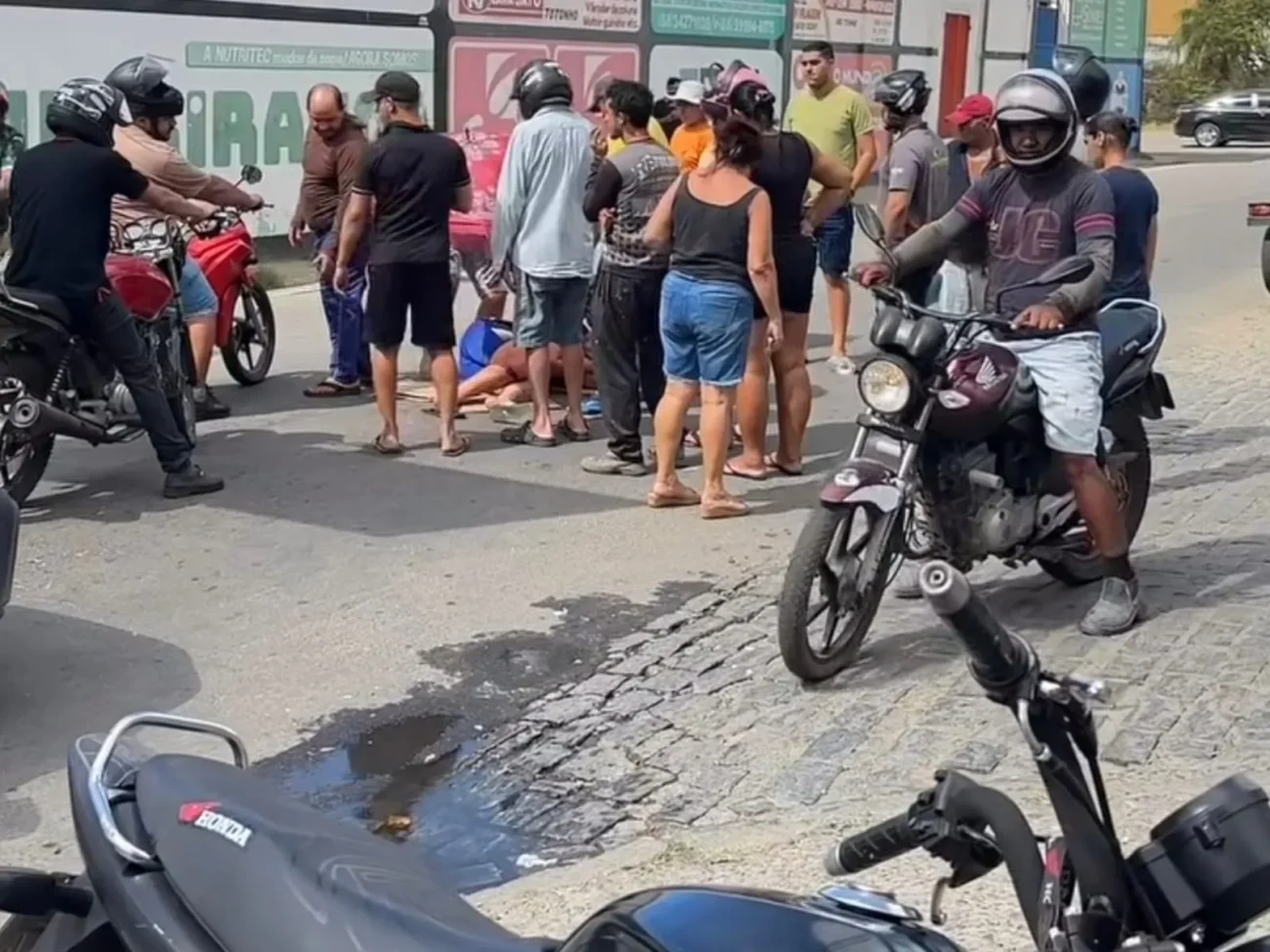Acidente é registrado na rua padre Antônio correia de Sá, em Boa Viagem no Ceará 