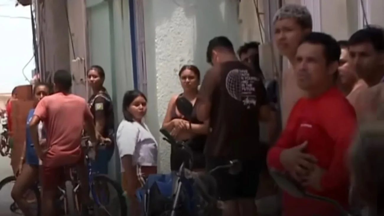 Homem é espancado até a morte por populares após ameaçar ex-companheira com facão em Fortaleza
