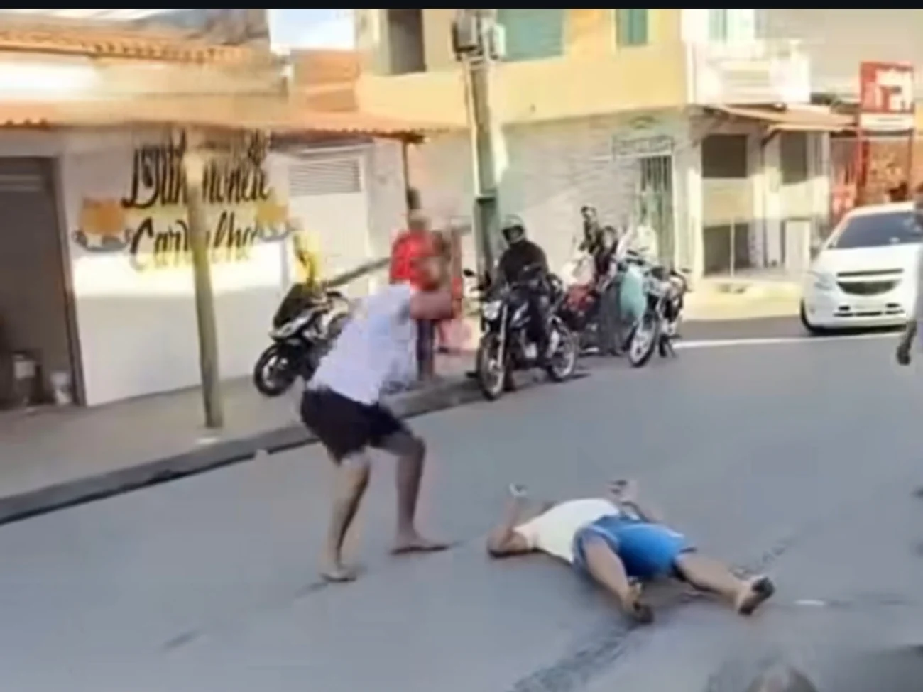Vídeo mostra discussão termina em morte e causa grande comoção