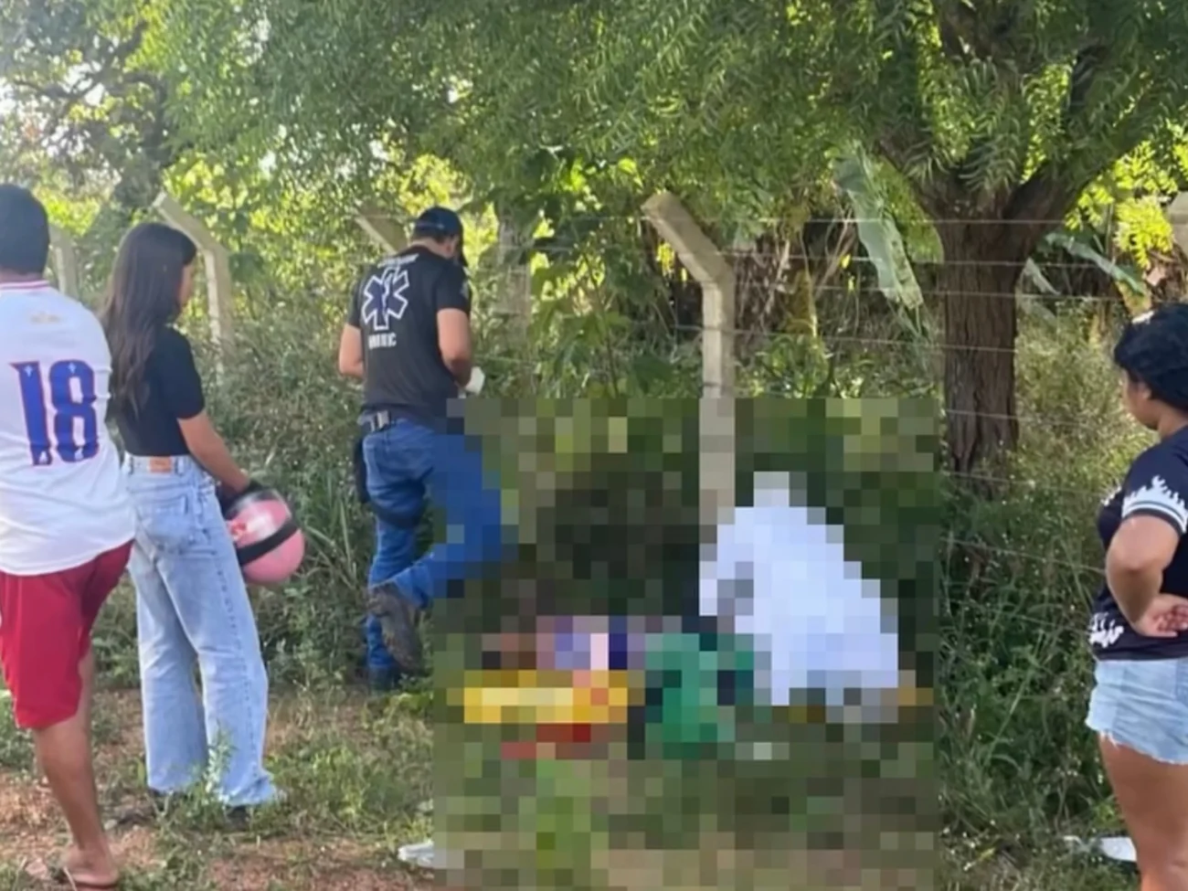 Vídeo mostra acidente entre duas motos deixa dois homens feridos na zona rural de Viçosa do Ceará 