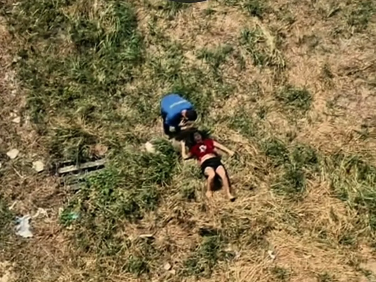 Vídeo mostra adolescente é socorrida pelo SAMU após ocorrência em viaduto de Horizonte no Ceará