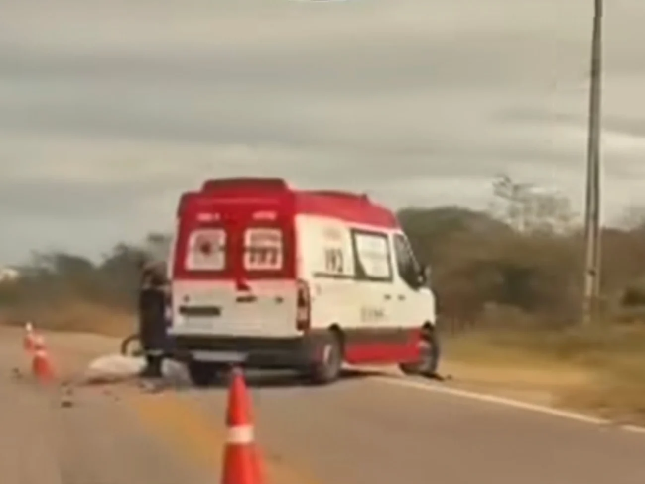 Vídeo mostra colisão entre duas motocicletas deixa um morto e um ferido em Quixadá no Ceará