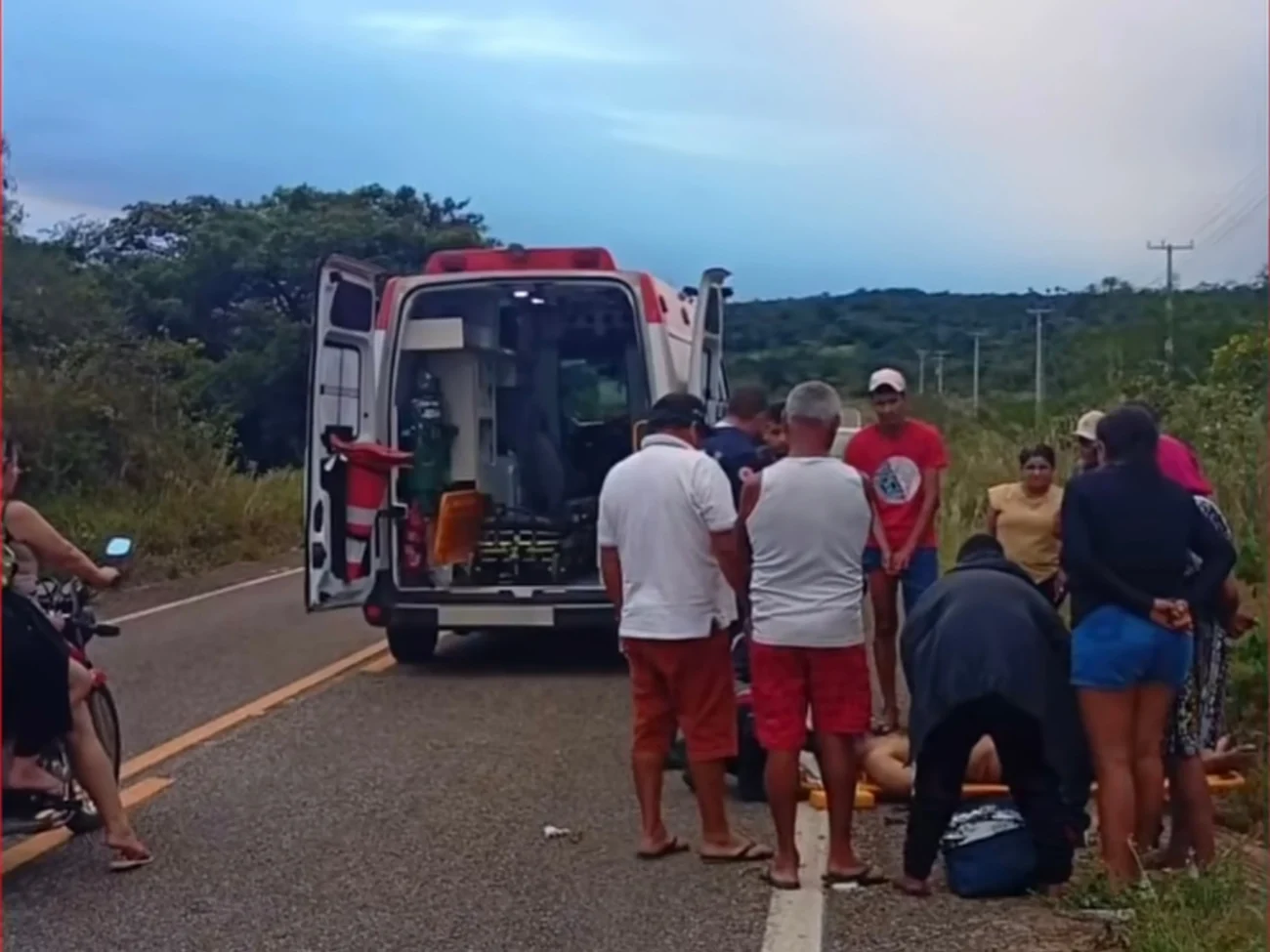 Acidente com motocicleta deixa dois feridos na CE-257 entre Ipu e Croatá no Ceará