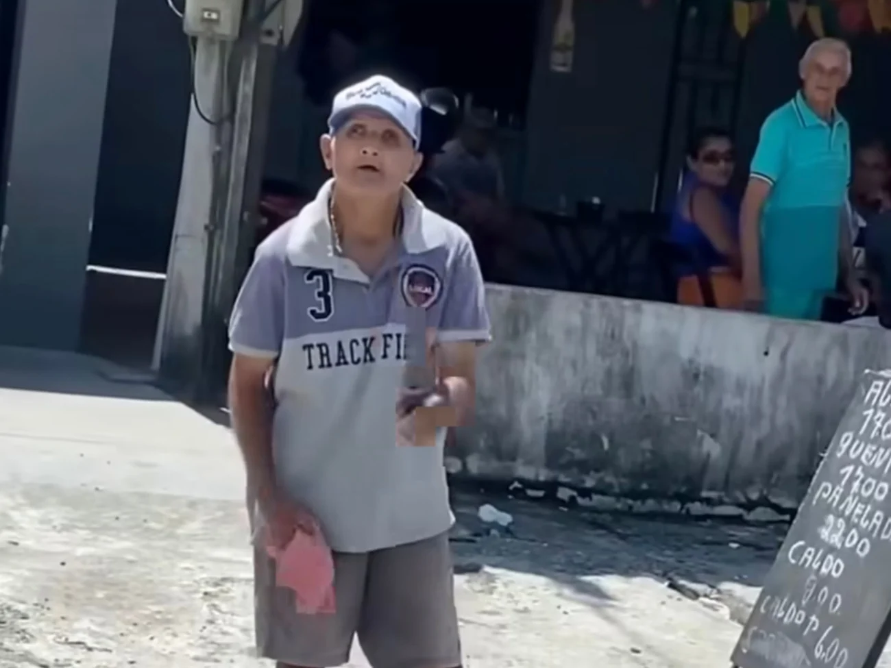 Vídeo mostra denúncia de supostos maus-tratos a jumento gera revolta e mobiliza moradores em Aquiraz no Ceará 