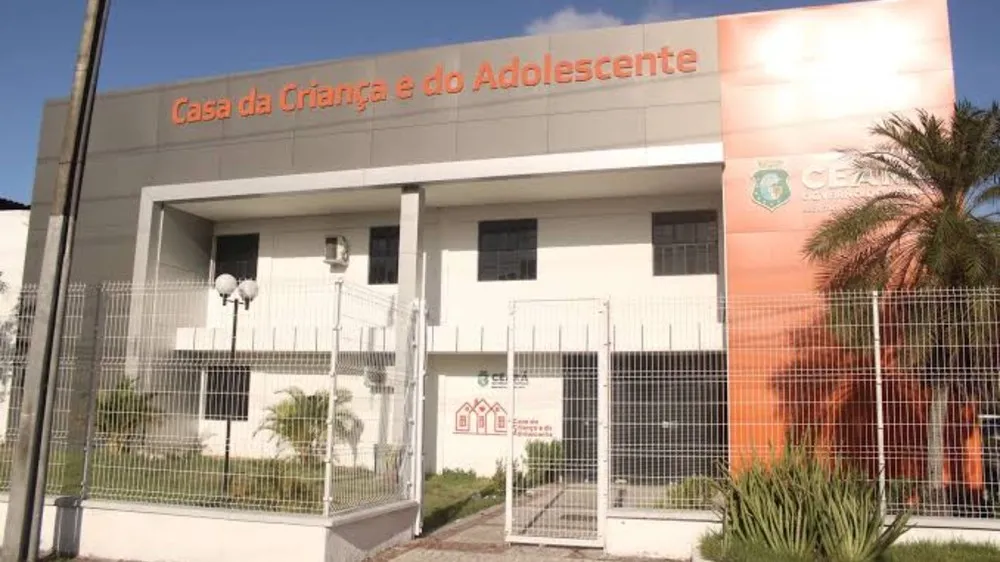 Bebê de 10 meses morre após ser levada a hospital por suspeita de estupro em Fortaleza