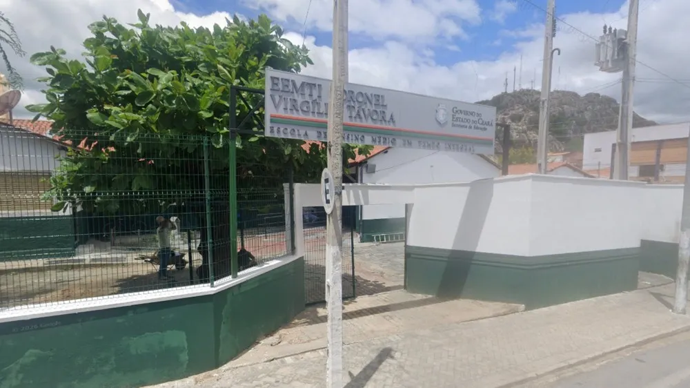 Vídeo mostra aluno ataca outro em escola pública em Quixadá, no Ceará