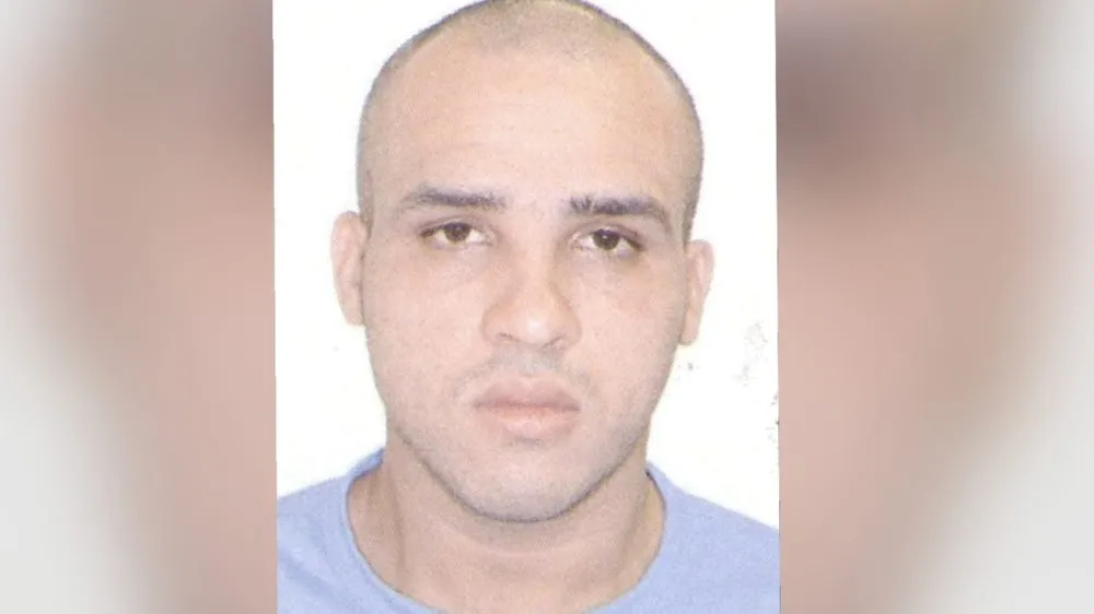 Preso escoltado por policiais foge durante atendimento no IJF, em Fortaleza